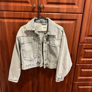 Zara denim jacket size small